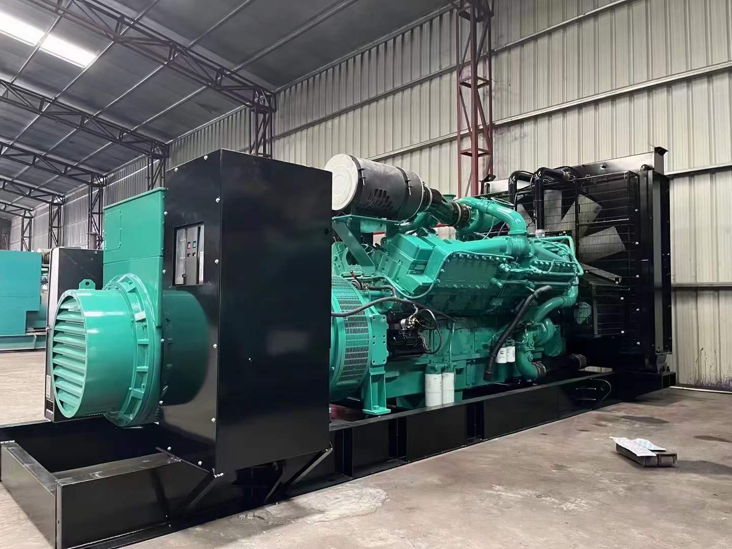 勉县如何降低 800kW 柴油发电机输出电流的波动？